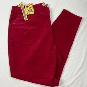 Hybrid & Company Corduroy Skinny Jeans, size 20